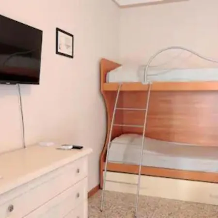 Comodo A Lizzano Con Vista