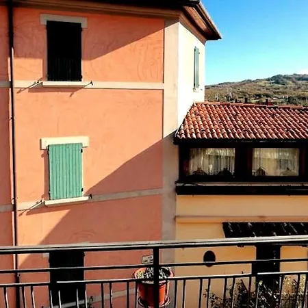 公寓 Comodo A Lizzano Con Vista 利扎诺因贝尔韦代雷