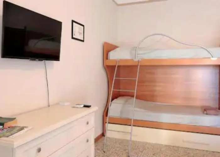 Comodo A Lizzano Con Vista